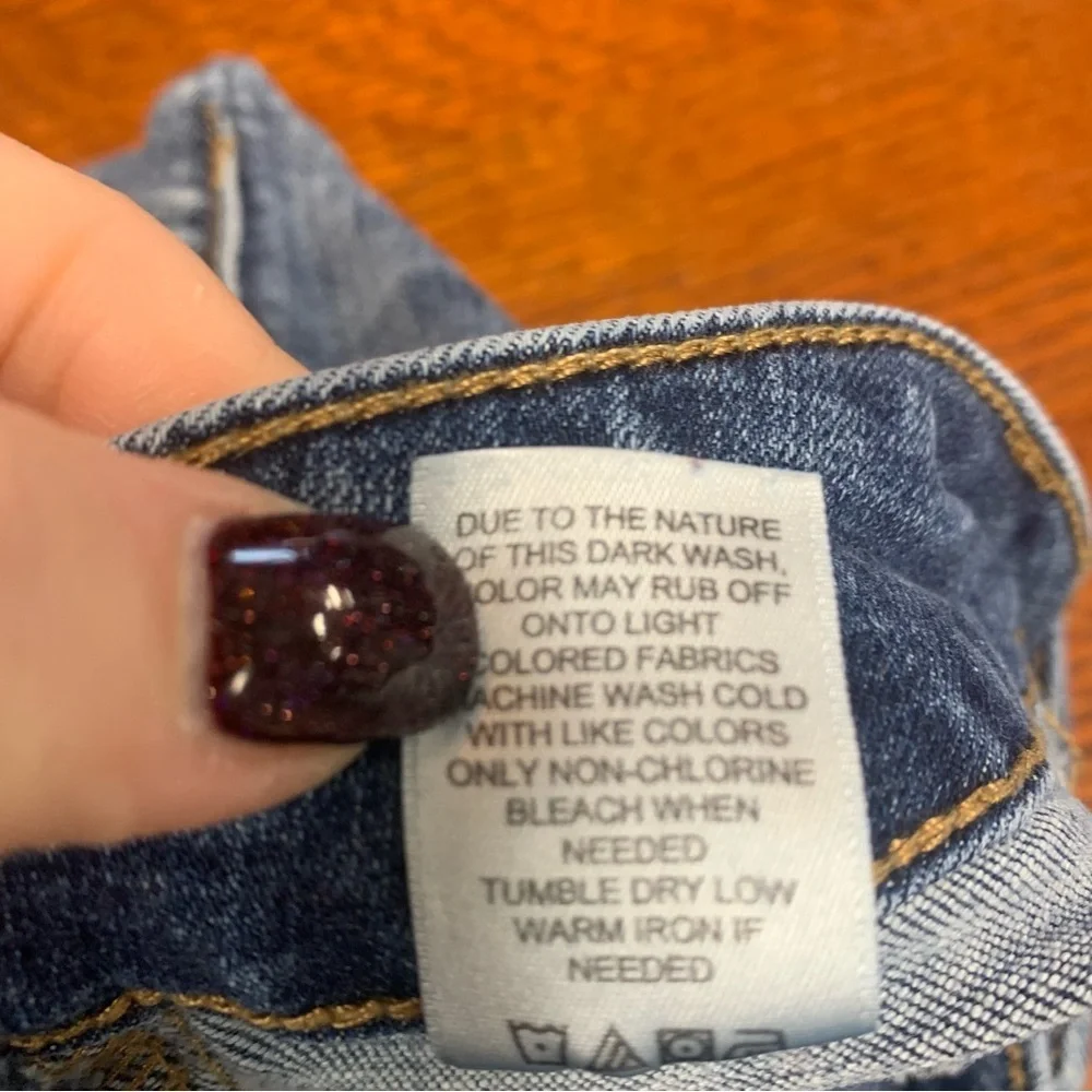 Maurice’s size medium regular length leggings Jeans with Back Pocket